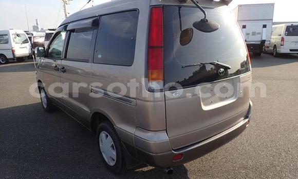 Acheter Occasion Voiture Toyota Noah Autre à Butha Buthe, Butha-Buthe Acheter Occasion Voiture Toyota Noah Autre à Butha Buthe, Butha-Buthe