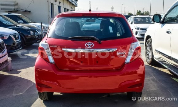 Acheter Import Voiture Toyota Yaris Rouge à Import - Dubai, Maseru Acheter Import Voiture Toyota Yaris Rouge à Import - Dubai, Maseru