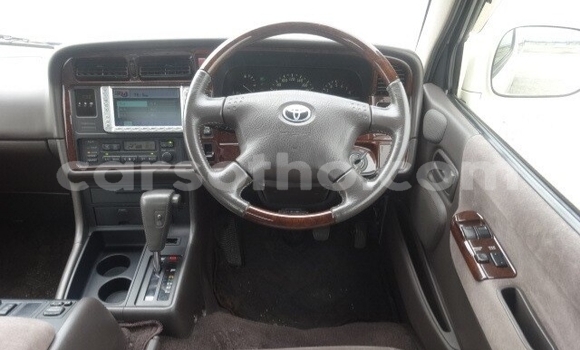 اشتري مستعمل Toyota Hiace Other سيارة في Butha Buthe في Butha-Buthe اشتري مستعمل Toyota Hiace Other سيارة في Butha Buthe في Butha-Buthe
