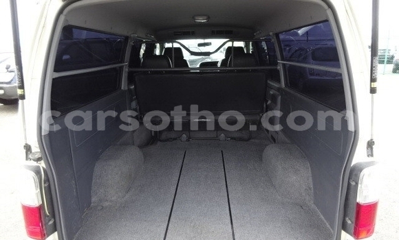 اشتري مستعمل Toyota Hiace White سيارة في Butha Buthe في Butha-Buthe اشتري مستعمل Toyota Hiace White سيارة في Butha Buthe في Butha-Buthe