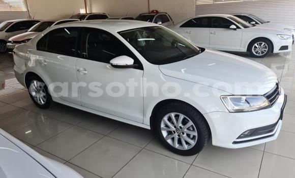 Sayi Na hannu Volkswagen Jetta White Mota in Maseru a Maseru Sayi Na hannu Volkswagen Jetta White Mota in Maseru a Maseru