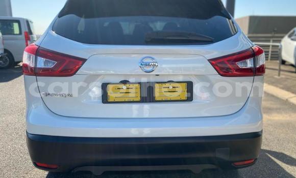 Sayi Na hannu Nissan Qashqai White Mota in Maseru a Maseru Sayi Na hannu Nissan Qashqai White Mota in Maseru a Maseru