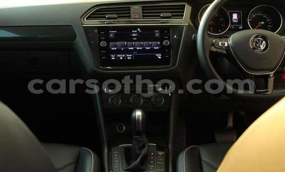 Buy Used Volkswagen Tiguan White Car in Maseru in Maseru Buy Used Volkswagen Tiguan White Car in Maseru in Maseru