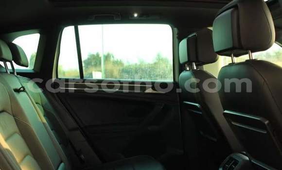 Buy Used Volkswagen Tiguan White Car in Maseru in Maseru Buy Used Volkswagen Tiguan White Car in Maseru in Maseru
