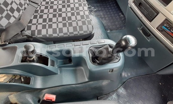 Acheter Occasion Utilitaire Nissan UD Blanc à Maseru, Maseru Acheter Occasion Utilitaire Nissan UD Blanc à Maseru, Maseru