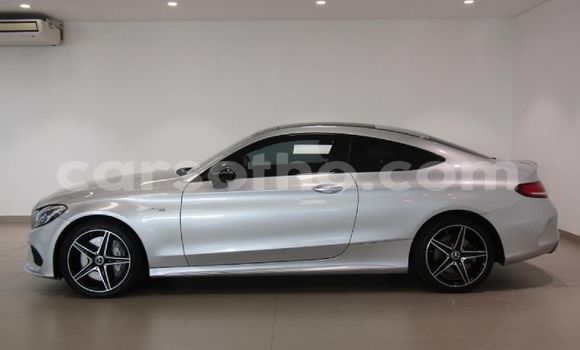 اشتري مستعمل Mercedes-Benz C-klasse AMG Silver سيارة في Maseru في Maseru اشتري مستعمل Mercedes-Benz C-klasse AMG Silver سيارة في Maseru في Maseru