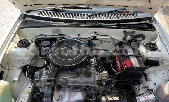 اشتري مستعمل Mazda 323 White سيارة في Maseru في Maseru اشتري مستعمل Mazda 323 White سيارة في Maseru في Maseru