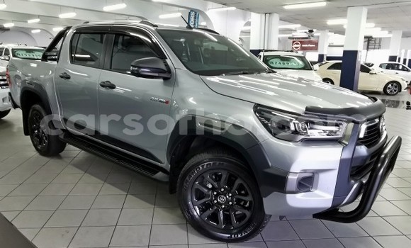Buy Used Toyota Hilux Silver Car in Maseru in Maseru Buy Used Toyota Hilux Silver Car in Maseru in Maseru