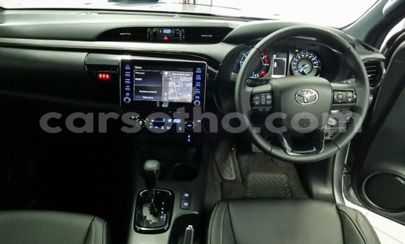 Buy Used Toyota Hilux Silver Car in Maseru in Maseru Buy Used Toyota Hilux Silver Car in Maseru in Maseru