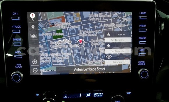 Buy Used Toyota Hilux Silver Car in Maseru in Maseru Buy Used Toyota Hilux Silver Car in Maseru in Maseru