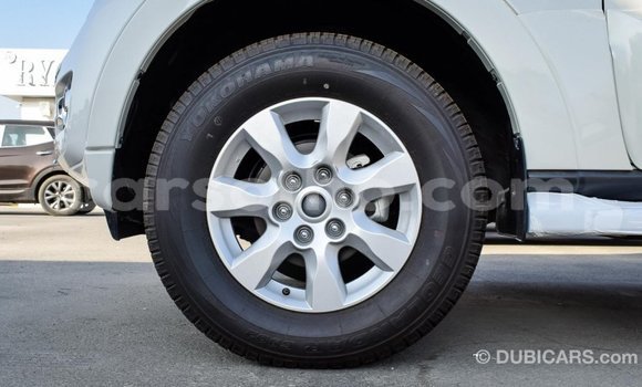 Sayi Imported Mitsubishi Pajero White Mota in Import - Dubai a Maseru Sayi Imported Mitsubishi Pajero White Mota in Import - Dubai a Maseru