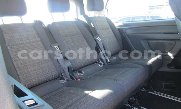 اشتري مستعمل Mercedes-Benz Vito White سيارة في Butha Buthe في Butha-Buthe اشتري مستعمل Mercedes-Benz Vito White سيارة في Butha Buthe في Butha-Buthe