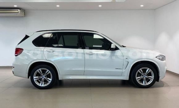 اشتري مستعمل BMW X5 M White سيارة في Hlotse في Leribe اشتري مستعمل BMW X5 M White سيارة في Hlotse في Leribe