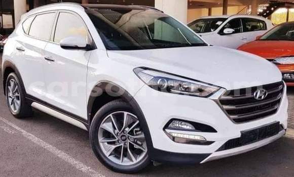 Acheter Occasion Voiture Hyundai Tucson Blanc à Maseru, Maseru Acheter Occasion Voiture Hyundai Tucson Blanc à Maseru, Maseru