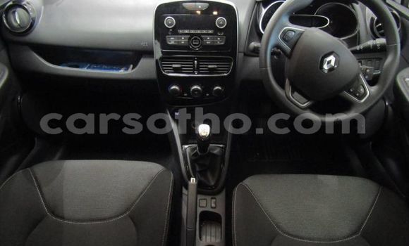 اشتري مستعمل Renault Clio White سيارة في Butha–Buthe في Thaba-Tseka اشتري مستعمل Renault Clio White سيارة في Butha–Buthe في Thaba-Tseka