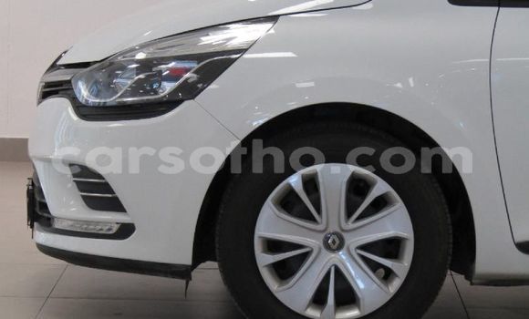 اشتري مستعمل Renault Clio White سيارة في Butha–Buthe في Thaba-Tseka اشتري مستعمل Renault Clio White سيارة في Butha–Buthe في Thaba-Tseka