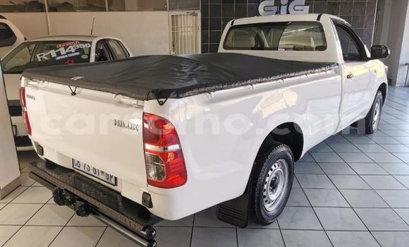 Acheter Occasion Voiture Toyota Hilux Blanc à Maseru, Maseru Acheter Occasion Voiture Toyota Hilux Blanc à Maseru, Maseru