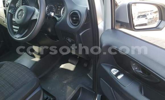 اشتري مستعمل Mercedes-Benz Vito Silver سيارة في Butha Buthe في Butha-Buthe اشتري مستعمل Mercedes-Benz Vito Silver سيارة في Butha Buthe في Butha-Buthe