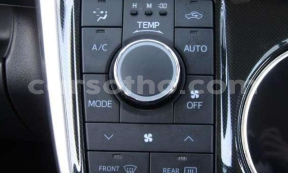 Sayi Na hannu Toyota Wish Black Mota in Butha Buthe a Butha-Buthe Sayi Na hannu Toyota Wish Black Mota in Butha Buthe a Butha-Buthe