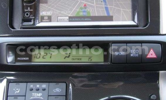 Sayi Na hannu Toyota Wish Black Mota in Butha Buthe a Butha-Buthe Sayi Na hannu Toyota Wish Black Mota in Butha Buthe a Butha-Buthe