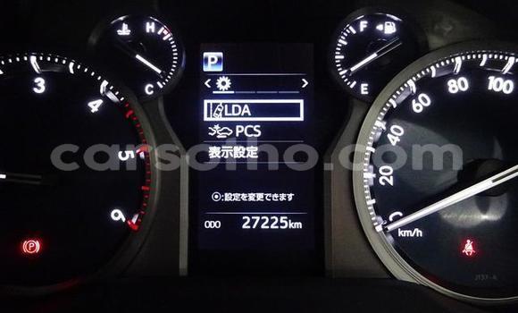 اشتري مستعمل Toyota Land Cruiser Prado White سيارة في Butha Buthe في Butha-Buthe اشتري مستعمل Toyota Land Cruiser Prado White سيارة في Butha Buthe في Butha-Buthe