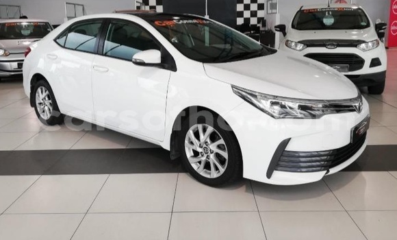 Acheter Occasion Voiture Toyota Corolla Blanc à Maseru, Maseru Acheter Occasion Voiture Toyota Corolla Blanc à Maseru, Maseru