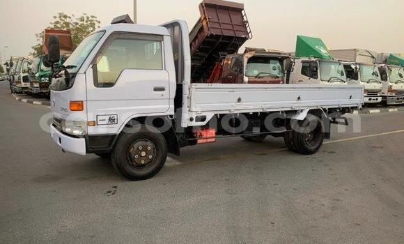 Acheter Occasion Voiture Toyota Dyna Blanc à Maseru, Maseru Acheter Occasion Voiture Toyota Dyna Blanc à Maseru, Maseru