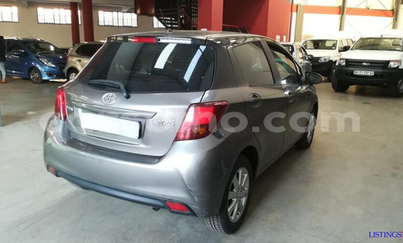 Acheter Occasion Voiture Toyota Yaris Marron à Maseru, Maseru Acheter Occasion Voiture Toyota Yaris Marron à Maseru, Maseru