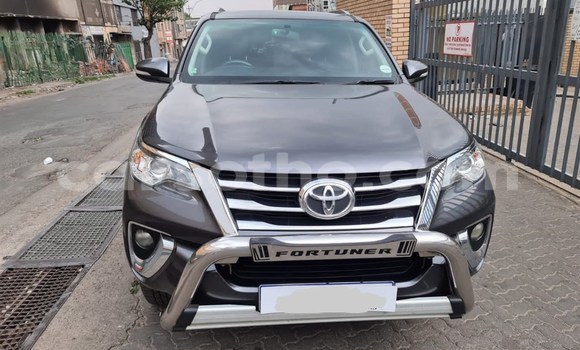 Sayi Na hannu Toyota Fortuner Other Mota in Maseru a Maseru Sayi Na hannu Toyota Fortuner Other Mota in Maseru a Maseru