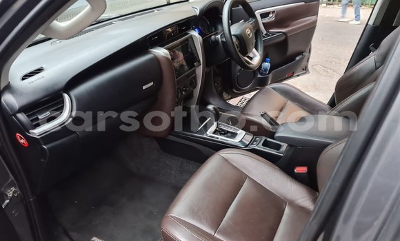 Sayi Na hannu Toyota Fortuner Other Mota in Maseru a Maseru Sayi Na hannu Toyota Fortuner Other Mota in Maseru a Maseru