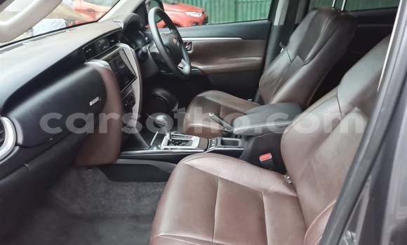 Sayi Na hannu Toyota Fortuner Other Mota in Maseru a Maseru Sayi Na hannu Toyota Fortuner Other Mota in Maseru a Maseru