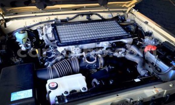 اشتري مستعمل Toyota Land Cruiser Brown سيارة في Butha–Buthe في Thaba-Tseka اشتري مستعمل Toyota Land Cruiser Brown سيارة في Butha–Buthe في Thaba-Tseka