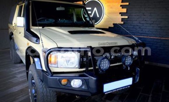 اشتري مستعمل Toyota Land Cruiser Brown سيارة في Butha–Buthe في Thaba-Tseka اشتري مستعمل Toyota Land Cruiser Brown سيارة في Butha–Buthe في Thaba-Tseka