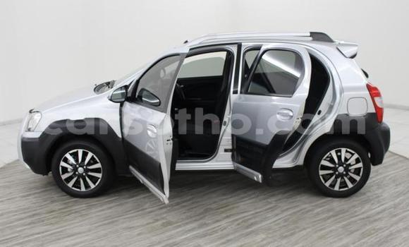 Sayi Na hannu Toyota Etios Silver Mota in Roma a Maseru Sayi Na hannu Toyota Etios Silver Mota in Roma a Maseru