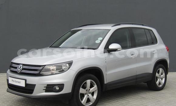 اشتري مستعمل Volkswagen Tiguan Silver سيارة في Butha Buthe في Butha-Buthe اشتري مستعمل Volkswagen Tiguan Silver سيارة في Butha Buthe في Butha-Buthe