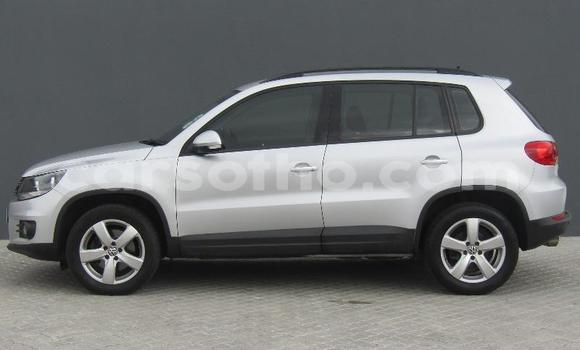 اشتري مستعمل Volkswagen Tiguan Silver سيارة في Butha Buthe في Butha-Buthe اشتري مستعمل Volkswagen Tiguan Silver سيارة في Butha Buthe في Butha-Buthe