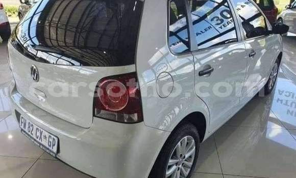 Acheter Occasion Voiture Volkswagen Polo Blanc à Maseru, Maseru Acheter Occasion Voiture Volkswagen Polo Blanc à Maseru, Maseru