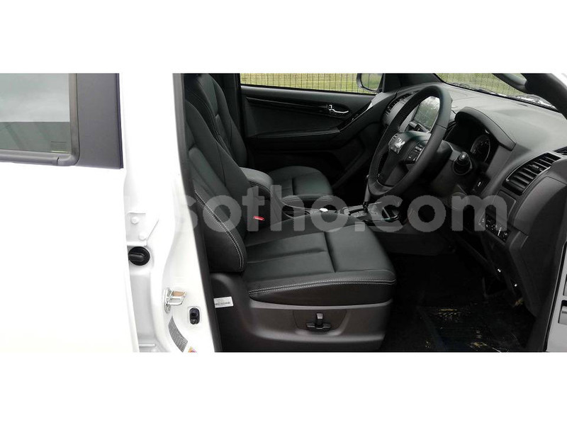 Big with watermark isuzu d max maseru maseru 23156