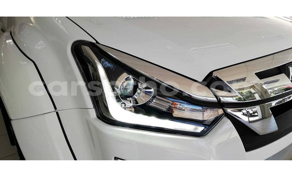Acheter Occasion Voiture Isuzu D–MAX Blanc à Maputsoe, Leribe Acheter Occasion Voiture Isuzu D–MAX Blanc à Maputsoe, Leribe