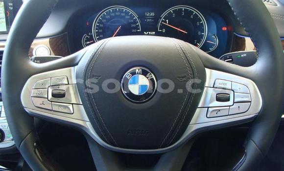 Sayi Na hannu BMW 7er White Mota in Roma a Maseru Sayi Na hannu BMW 7er White Mota in Roma a Maseru