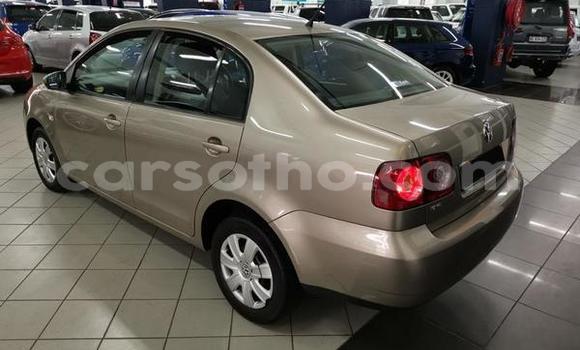 Acheter Occasion Voiture Volkswagen Polo Blanc à Butha–Buthe, Thaba-Tseka Acheter Occasion Voiture Volkswagen Polo Blanc à Butha–Buthe, Thaba-Tseka