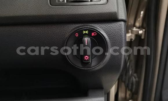 Acheter Occasion Voiture Volkswagen Polo Blanc à Butha–Buthe, Thaba-Tseka Acheter Occasion Voiture Volkswagen Polo Blanc à Butha–Buthe, Thaba-Tseka