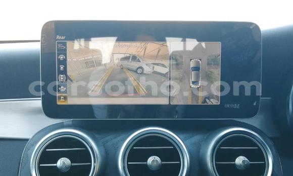 Acheter Occasion Voiture Mercedes-Benz C–Class Blanc à Maseru, Maseru Acheter Occasion Voiture Mercedes-Benz C–Class Blanc à Maseru, Maseru