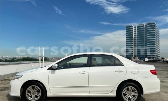 Acheter Occasion Voiture Toyota Corolla Altis Blanc à Butha–Buthe, Thaba-Tseka Acheter Occasion Voiture Toyota Corolla Altis Blanc à Butha–Buthe, Thaba-Tseka