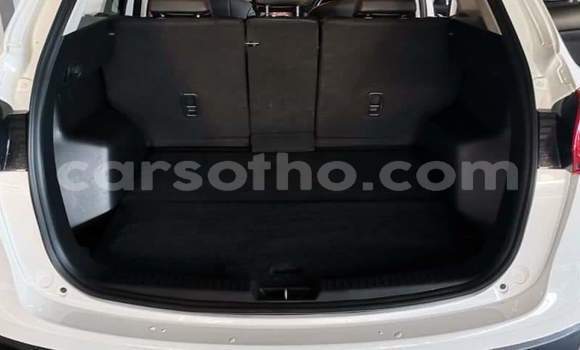 Sayi Na hannu Mazda CX-5 White Mota in Hlotse a Leribe Sayi Na hannu Mazda CX-5 White Mota in Hlotse a Leribe