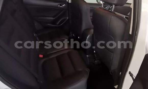 Sayi Na hannu Mazda CX-5 White Mota in Hlotse a Leribe Sayi Na hannu Mazda CX-5 White Mota in Hlotse a Leribe