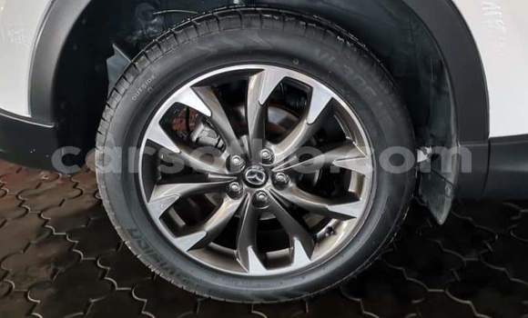 Sayi Na hannu Mazda CX-5 White Mota in Hlotse a Leribe Sayi Na hannu Mazda CX-5 White Mota in Hlotse a Leribe