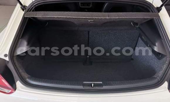 Acheter Occasion Voiture Volkswagen Scirocco Blanc à Hlotse, Leribe Acheter Occasion Voiture Volkswagen Scirocco Blanc à Hlotse, Leribe