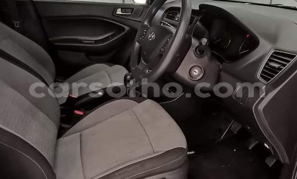 Sayi Na hannu Hyundai i20 Silver Mota in Hlotse a Leribe Sayi Na hannu Hyundai i20 Silver Mota in Hlotse a Leribe