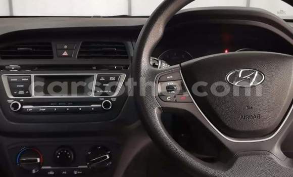 Sayi Na hannu Hyundai i20 Silver Mota in Hlotse a Leribe Sayi Na hannu Hyundai i20 Silver Mota in Hlotse a Leribe